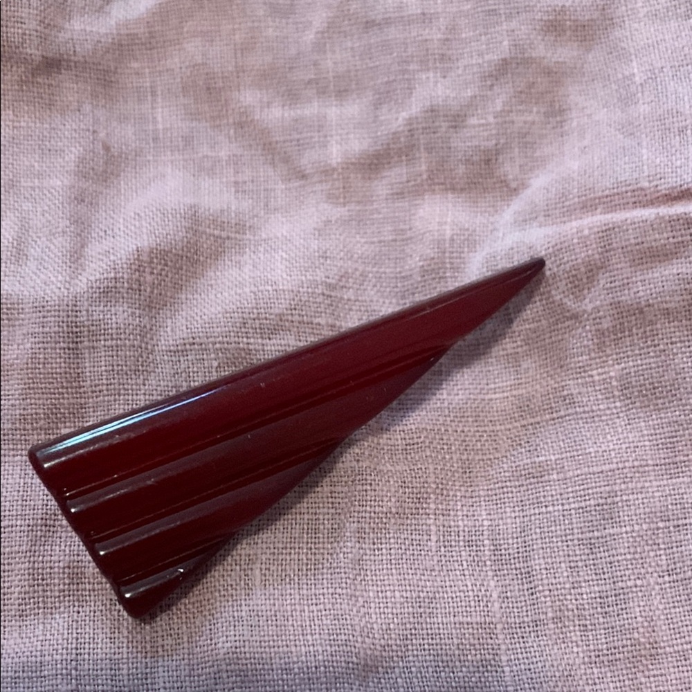 Vintage Modele Depose Burgundy Brooch